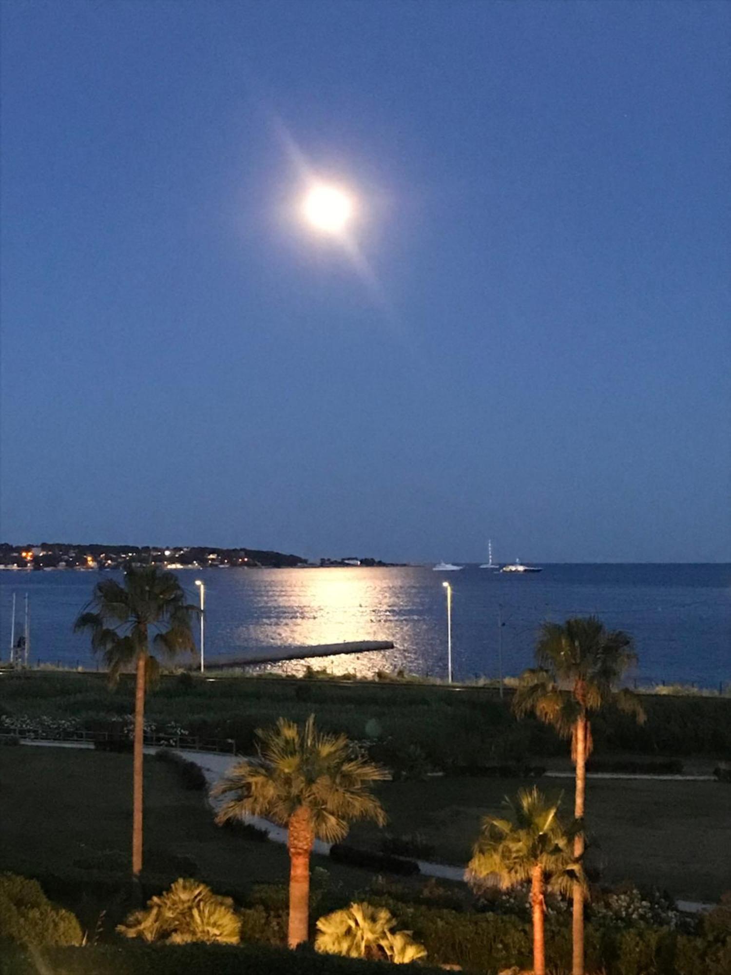 Vue Mer Juan Les Pins Антиб Экстерьер фото